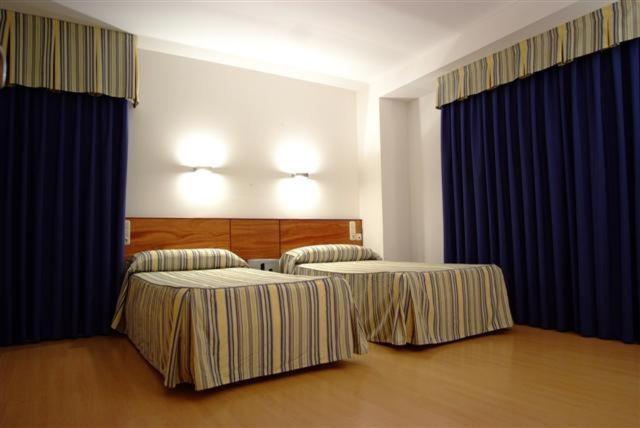 Colon Tuy Hotel Tui Kültér fotó