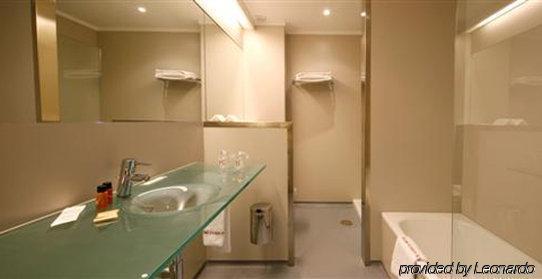Colon Tuy Hotel Tui Szoba fotó